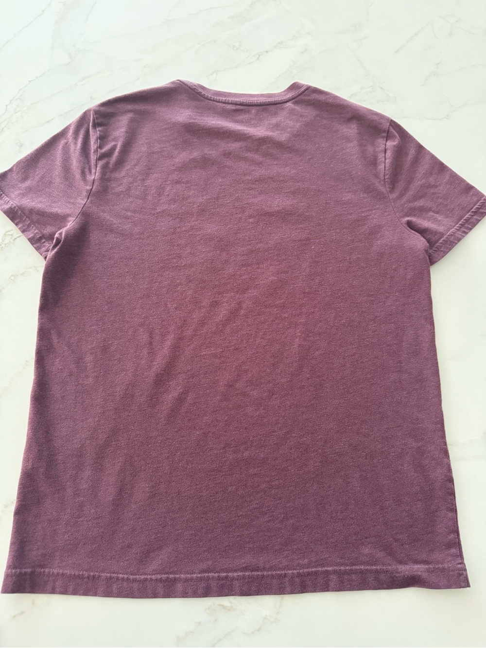 Banana Republic Elephant Graphic Men’s T-shirt Size M - Picture 2 of 6